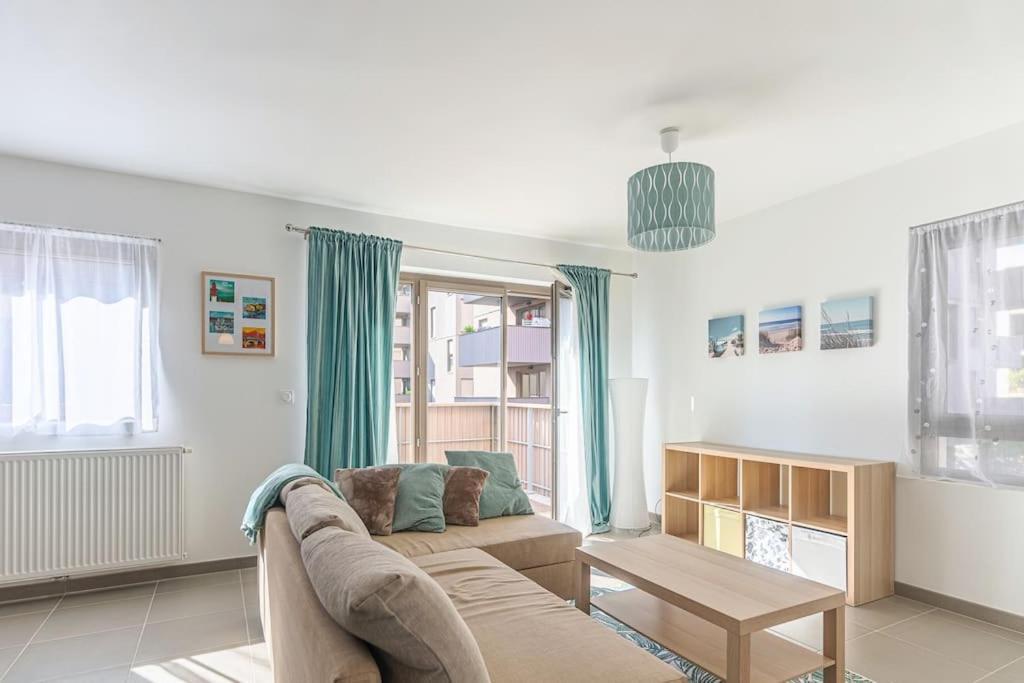 Appartement 3 Etoiles Pour 4 Personnes บอร์โด ภายนอก รูปภาพ
